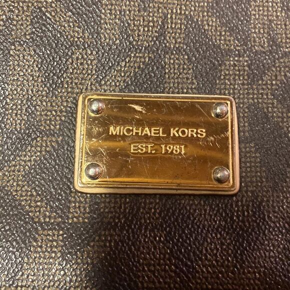 Espresso and Brown Jet Set Messenger Cross Body Bag - Picture 3 of 8